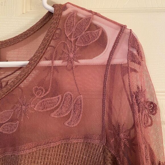 CUTE LACE AND THERMAL FABRIC BLOUSE - Picture 6 of 6